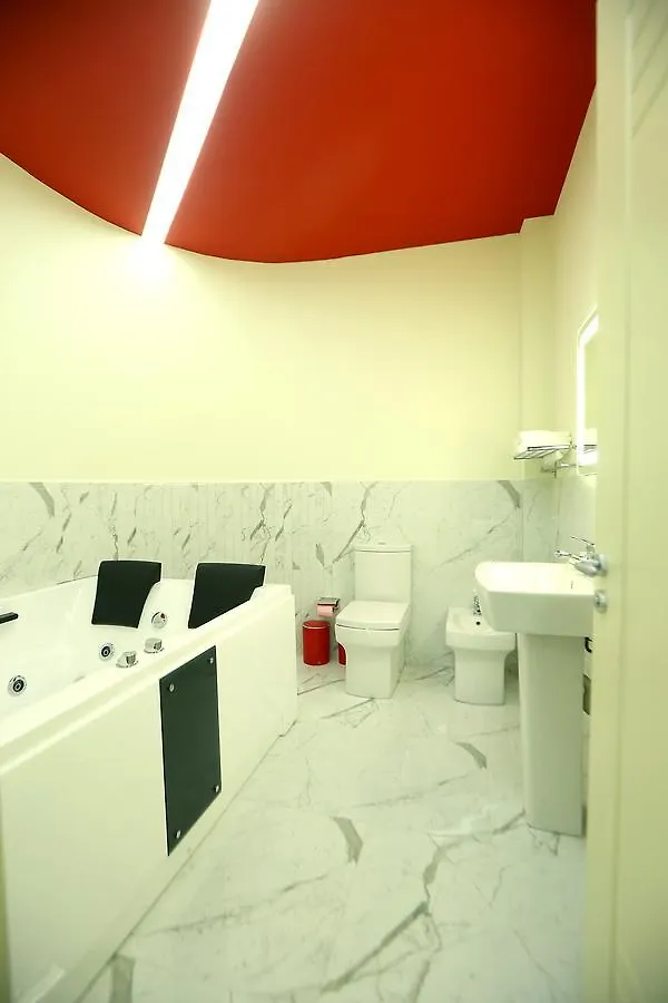 Hotel Vllaznia Shkodër 3*,  アルバニア